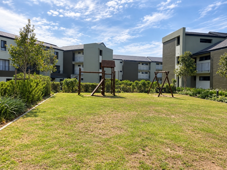 2 Bedroom Property for Sale in Jakarandas Western Cape